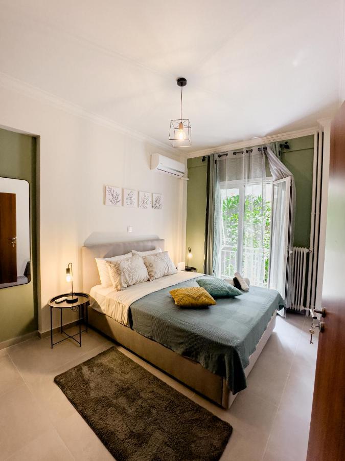 Metro Chic Haven: Modernized Urban Studio Near The Tram Athene Buitenkant foto